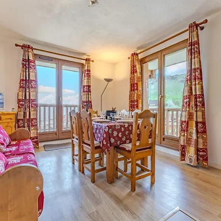 Spacious W Ski-in & Parking * Saint-Marcel