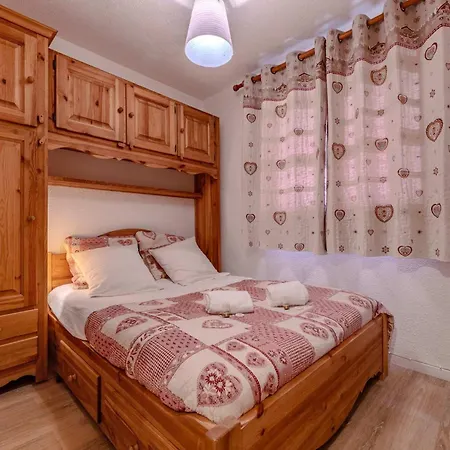 Spacious W Ski-in & Parking