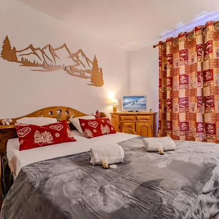Spacious W Ski-in & Parking Saint-Marcel
